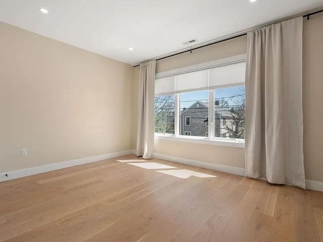 114 Church Street 2, Waltham, MA 02452