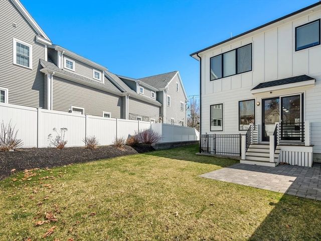 114 Church Street 2, Waltham, MA 02452