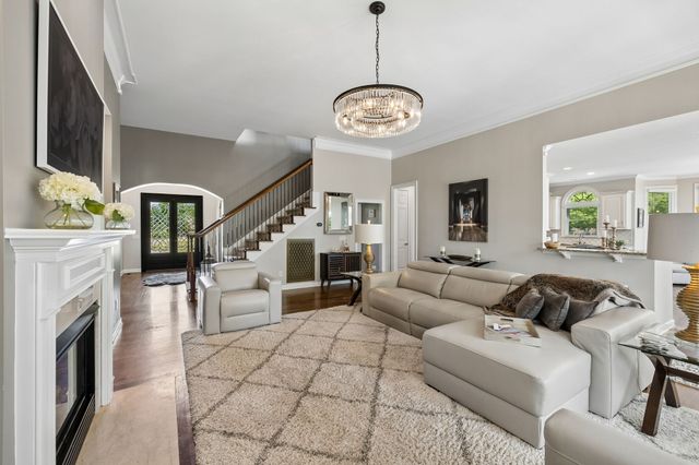 9739 Turner Ln, Brentwood, TN 37027