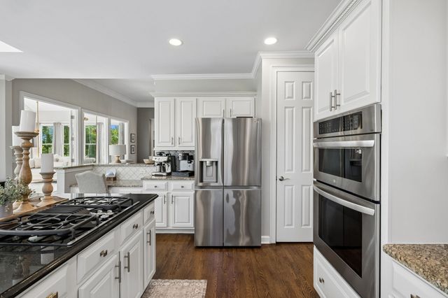 9739 Turner Ln, Brentwood, TN 37027
