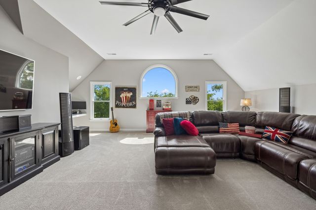 9739 Turner Ln, Brentwood, TN 37027