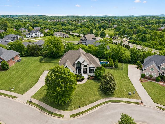 9739 Turner Ln, Brentwood, TN 37027