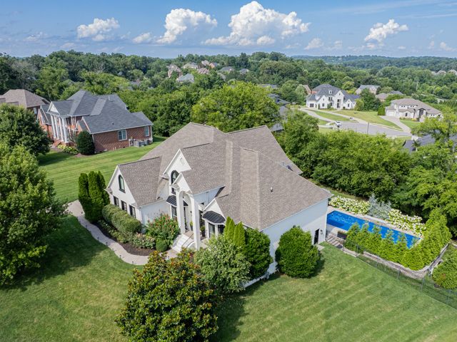 9739 Turner Ln, Brentwood, TN 37027