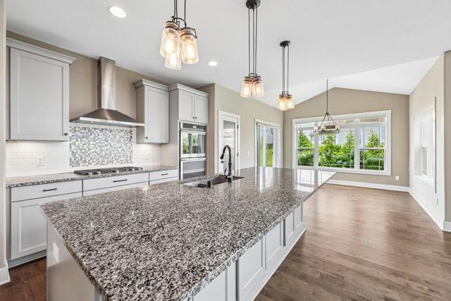 N66W15730 Fox Meadow DRIVE, Menomonee Falls, WI 53051