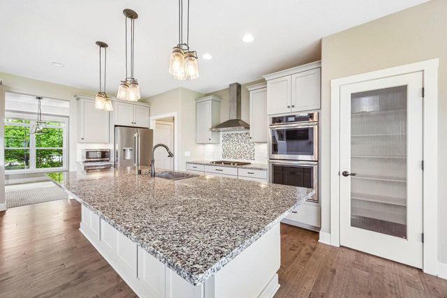 N66W15730 Fox Meadow DRIVE, Menomonee Falls, WI 53051