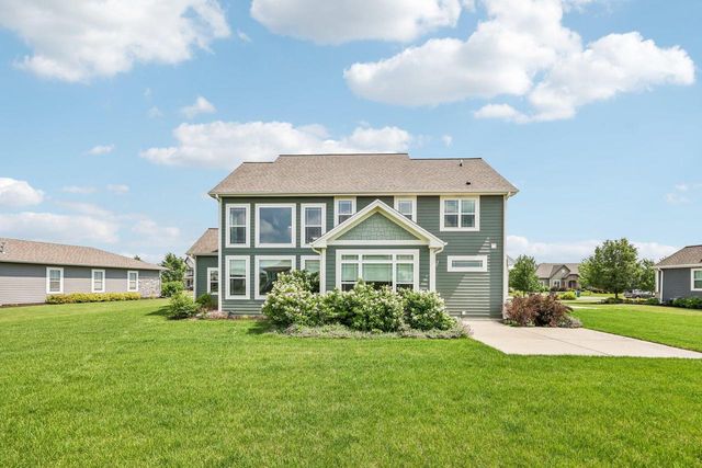 N66W15730 Fox Meadow DRIVE, Menomonee Falls, WI 53051