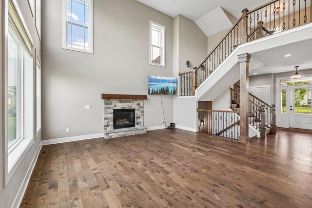 N66W15730 Fox Meadow DRIVE, Menomonee Falls, WI 53051