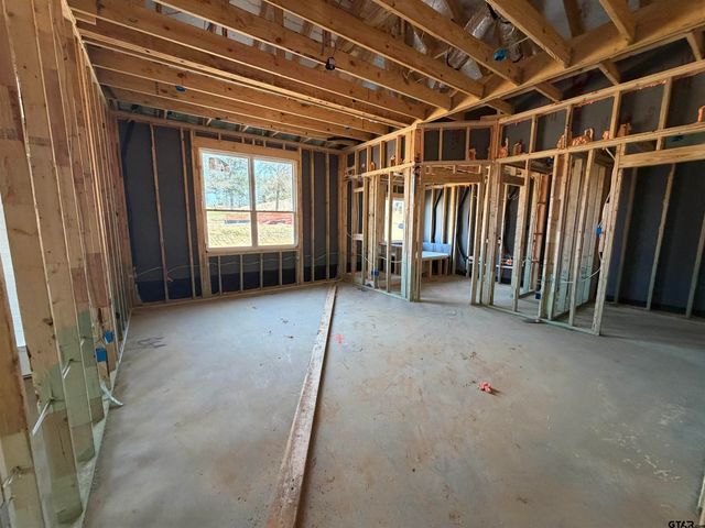7026 Cottage Square, Tyler, TX 75703