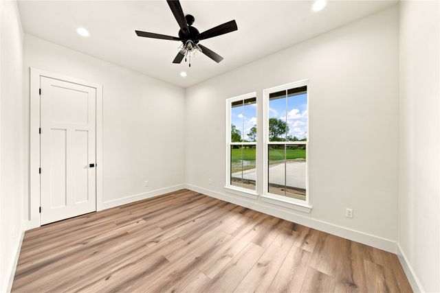 711 VZ County Road 2810, Mabank, TX 75147
