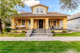 3066 E AGRITOPIA Loop, Gilbert, AZ 85296