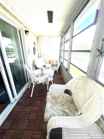528 Tilford X 528, Deerfield Beach, FL 33442