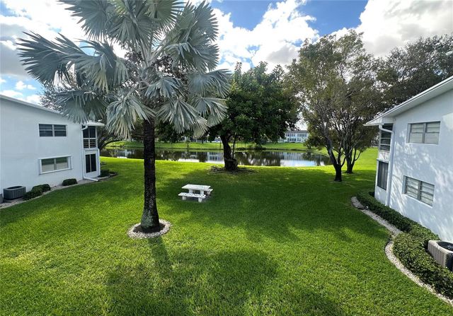 528 Tilford X 528, Deerfield Beach, FL 33442