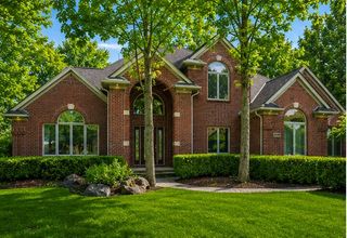 52018 Loon Court, Shelby Twp, MI 48315