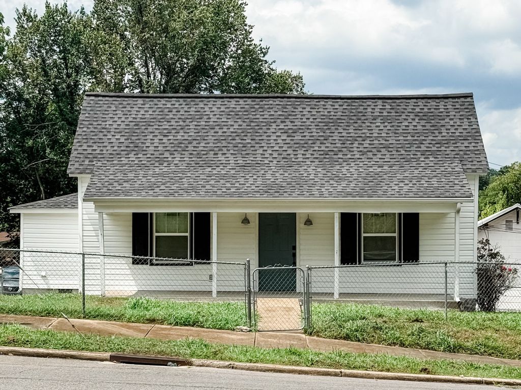 512 Main Ave, N, Fayetteville, TN 37334