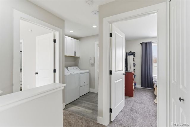 507 E Muir Avenue, Hazel Park, MI 48030