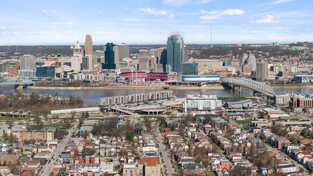 190 Kentucky Drive, Newport, KY 41071