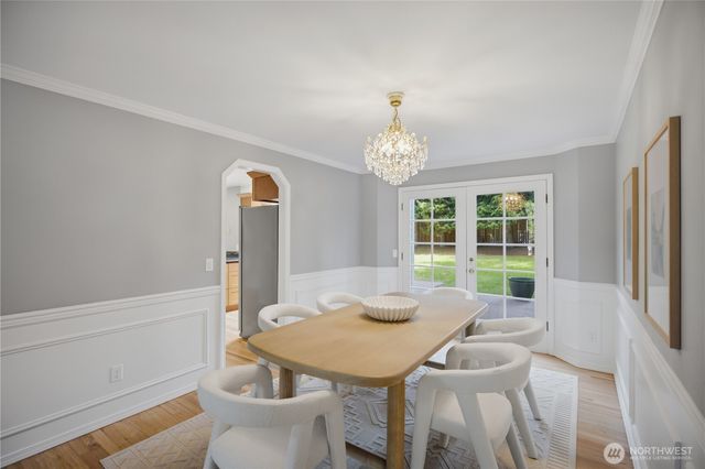 460 Jasmine Place NW, Issaquah, WA 98027