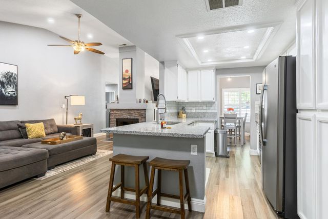 9516 Kellingworth Ct, Sacramento, CA 95827