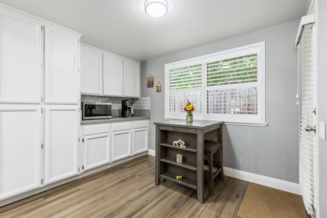 9516 Kellingworth Ct, Sacramento, CA 95827