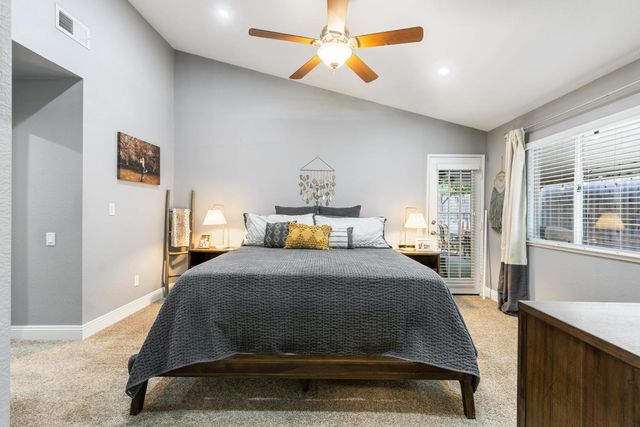 9516 Kellingworth Ct, Sacramento, CA 95827