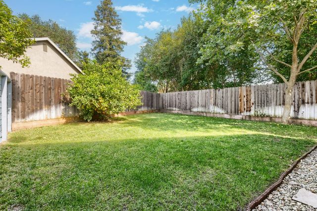 9516 Kellingworth Ct, Sacramento, CA 95827
