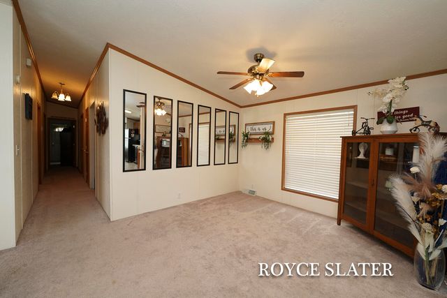 4001 E Wembley Lane, Kalamazoo, MI 49009