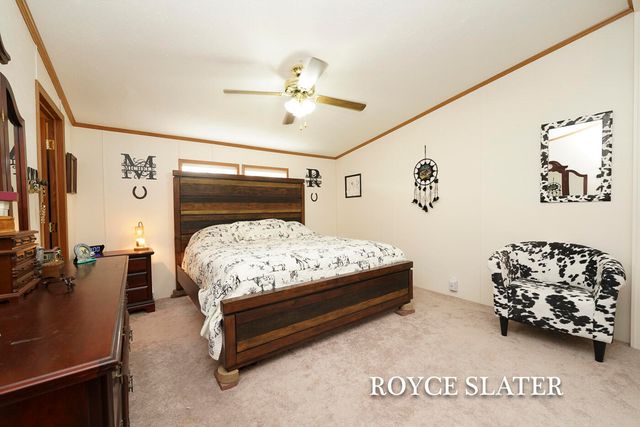 4001 E Wembley Lane, Kalamazoo, MI 49009