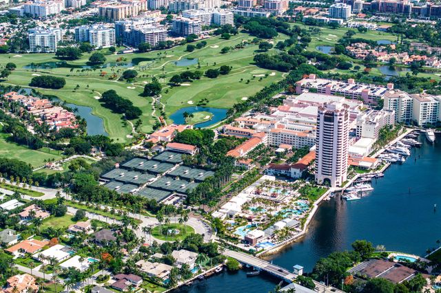 331 Mizner Lake Estates Drive, Boca Raton, FL 33432