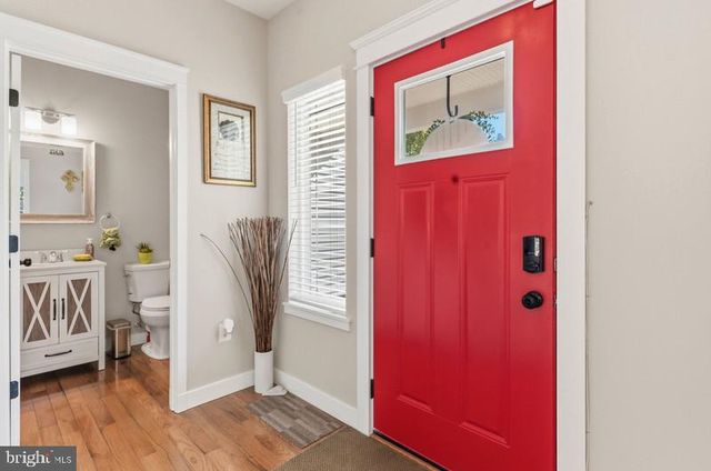 2109 CEDAR TREE LN, Waldorf, MD 20601