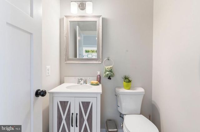 2109 CEDAR TREE LN, Waldorf, MD 20601