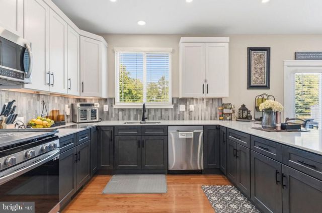2109 CEDAR TREE LN, Waldorf, MD 20601