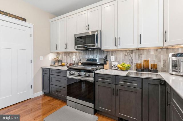 2109 CEDAR TREE LN, Waldorf, MD 20601