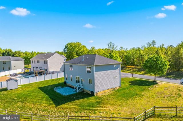 2109 CEDAR TREE LN, Waldorf, MD 20601