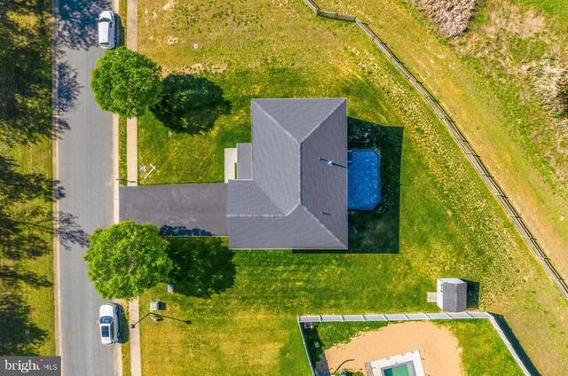 2109 CEDAR TREE LN, Waldorf, MD 20601
