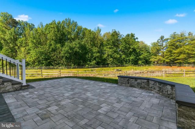 2109 CEDAR TREE LN, Waldorf, MD 20601