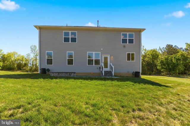 2109 CEDAR TREE LN, Waldorf, MD 20601
