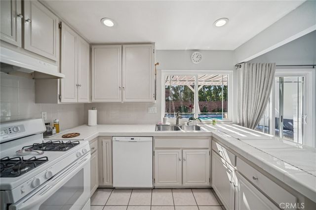 11461 Amigo Avenue, Porter Ranch, CA 91326
