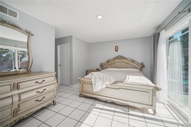 11461 Amigo Avenue, Porter Ranch, CA 91326
