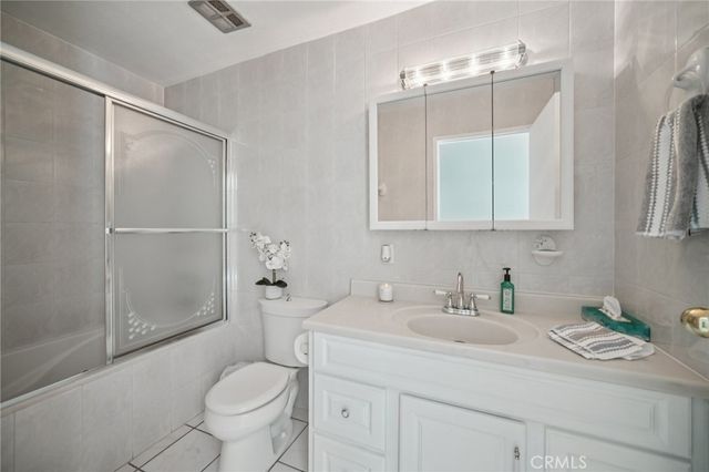 11461 Amigo Avenue, Porter Ranch, CA 91326