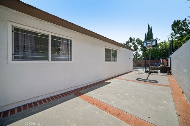 11461 Amigo Avenue, Porter Ranch, CA 91326