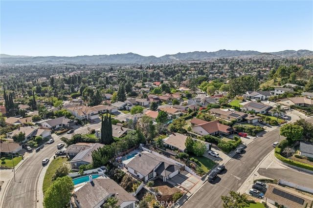 11461 Amigo Avenue, Porter Ranch, CA 91326