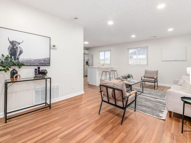 3716 Dort Place, Columbus, OH 43227