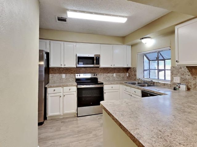 5402 Sweetwind Lane, Spring, TX 77373