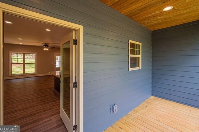135 Rocky Branch Drive, Murrayville, GA 30564
