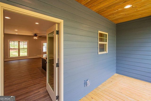 135 Rocky Branch Drive, Murrayville, GA 30564