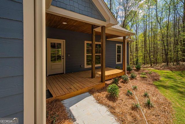 135 Rocky Branch Drive, Murrayville, GA 30564