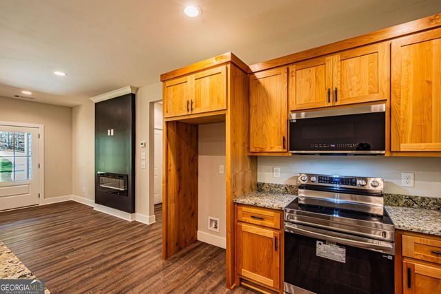 135 Rocky Branch Drive, Murrayville, GA 30564
