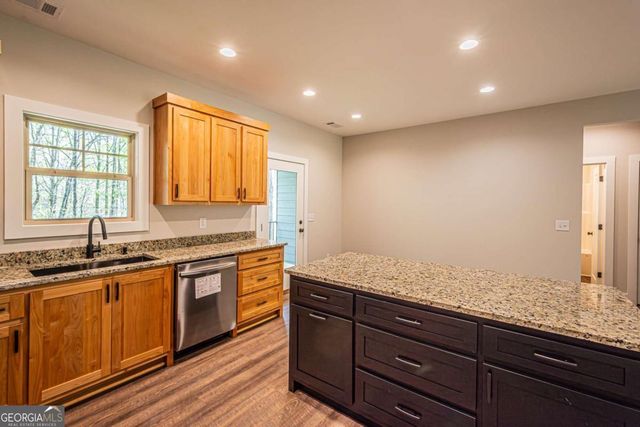 135 Rocky Branch Drive, Murrayville, GA 30564