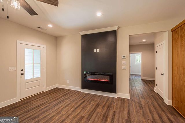135 Rocky Branch Drive, Murrayville, GA 30564