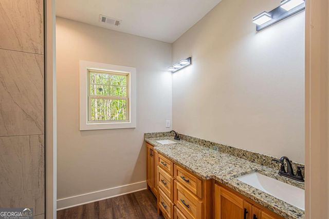 135 Rocky Branch Drive, Murrayville, GA 30564